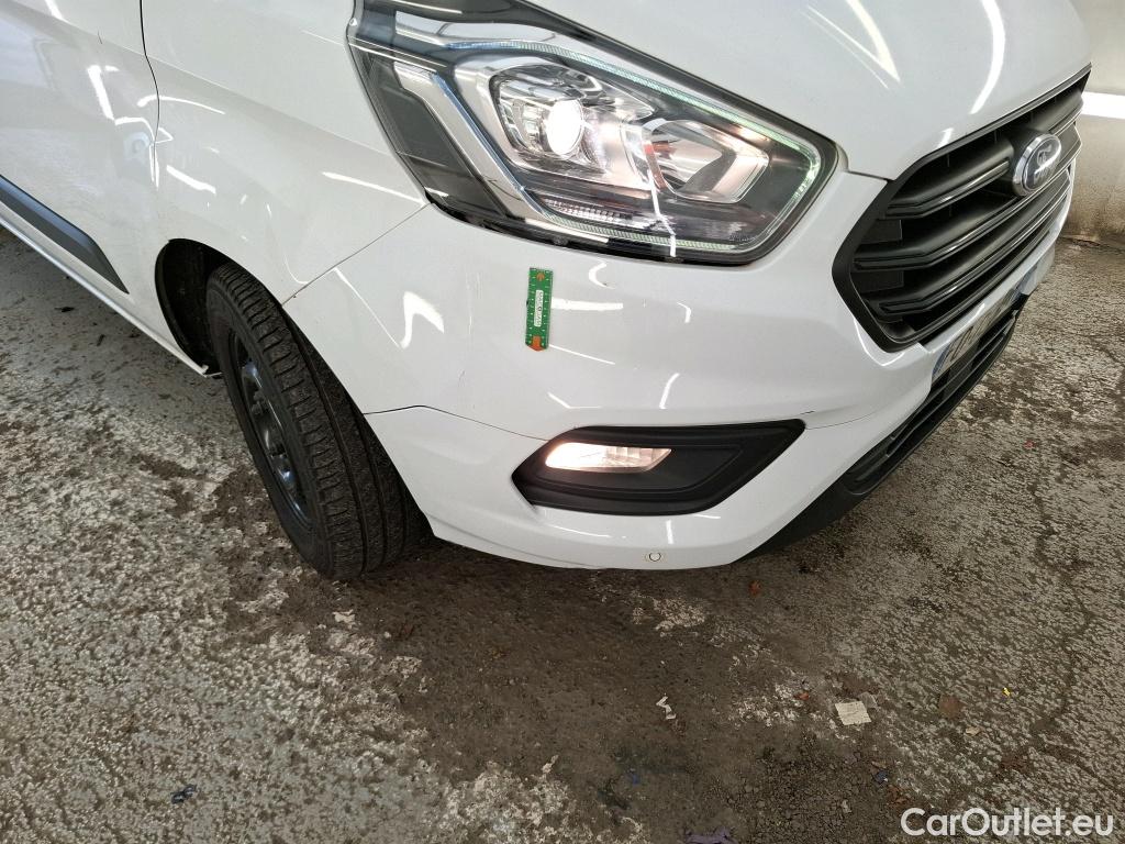  Ford  Transit FORD  Custom / 2018 / 4P / Fourgon tôlé 2.0 ECOBLUE 130 320 L2H1 AUTO TREND BUS #4