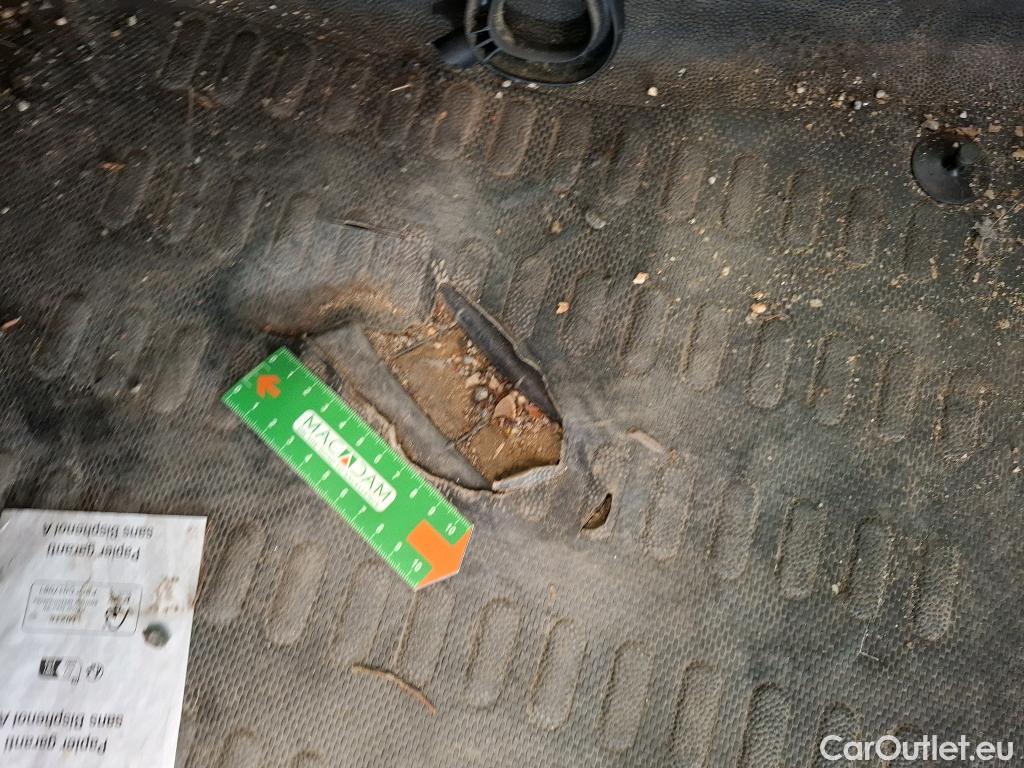  Citroen  Berlingo  Fourgon Club L2 (Long) 1.6 BlueHDi 100CV BVM6 E6 #38