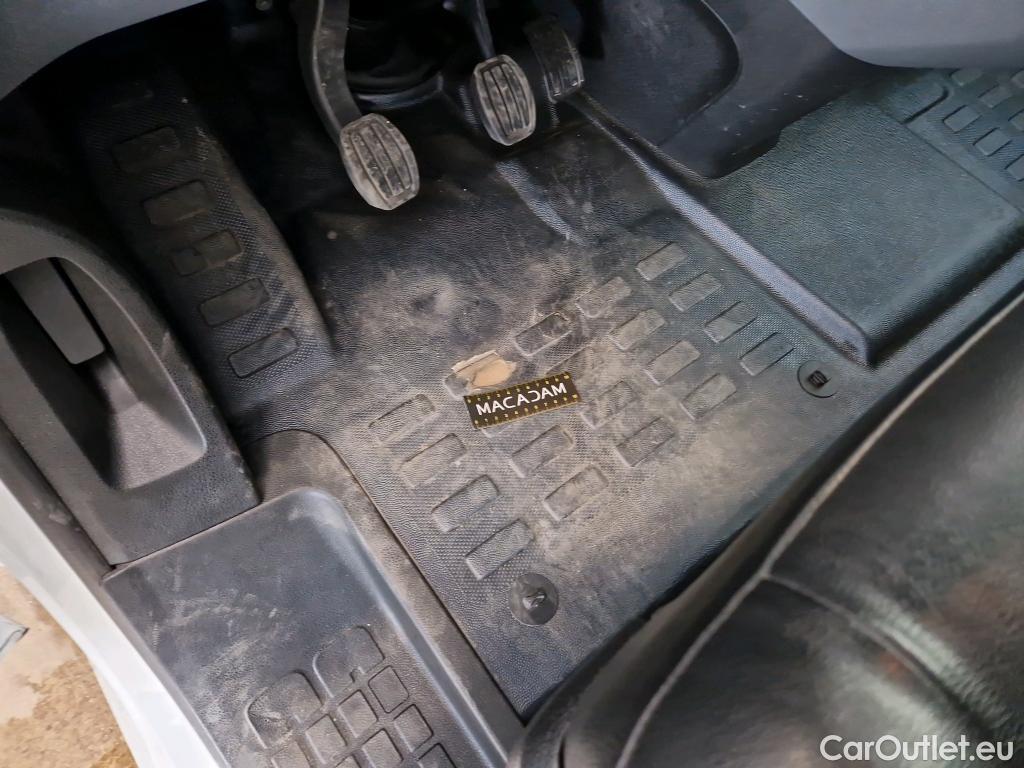  Peugeot  Expert  Fourgon Asphalt L2 2.0 HDi 120CV BVM6 E6dT #37