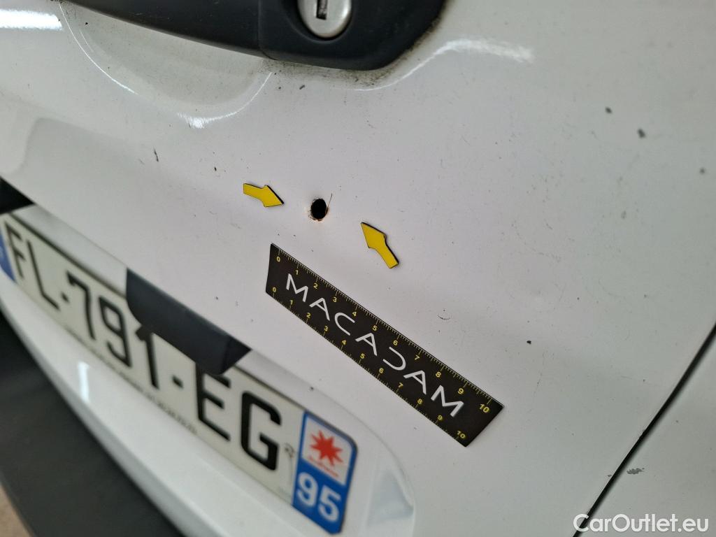 Citroen  Jumpy  Fourgon Club XS 1.5 BlueHDi 100CV BVM6 E6dT #23