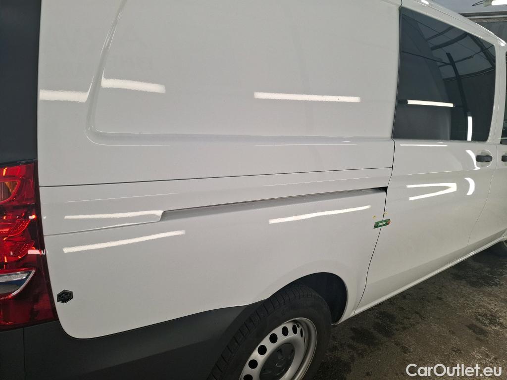  Mercedes  Vito MERCEDES-BENZ  Long / 2020 / 4P / Fourgon tôlé 114 CDI Fourgon LG FIRST #13