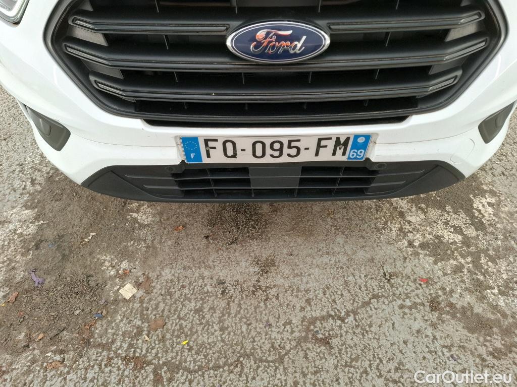  Ford  Transit FORD  Custom / 2018 / 4P / Fourgon tôlé 2.0 ECOBLUE 130 320 L2H1 AUTO TREND BUS #44
