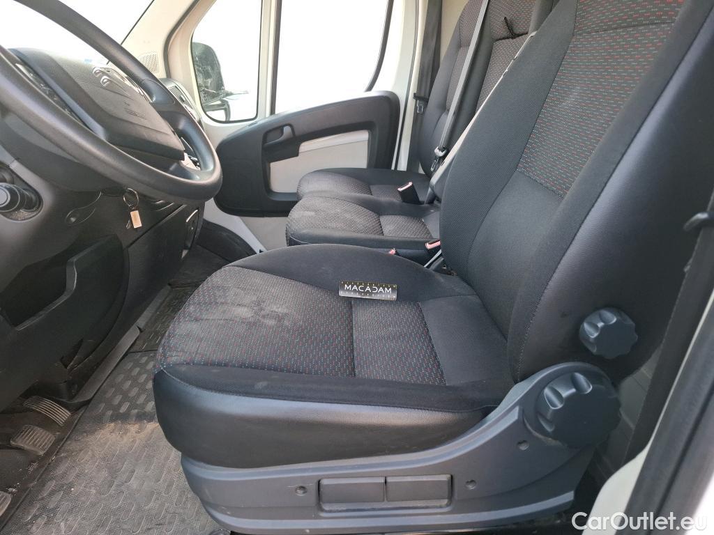  Citroen  Jumper CITROEN  Châssis Cabine SC VU 2p Châssis cabine 4-35 L3 HDI 150 Confort #32