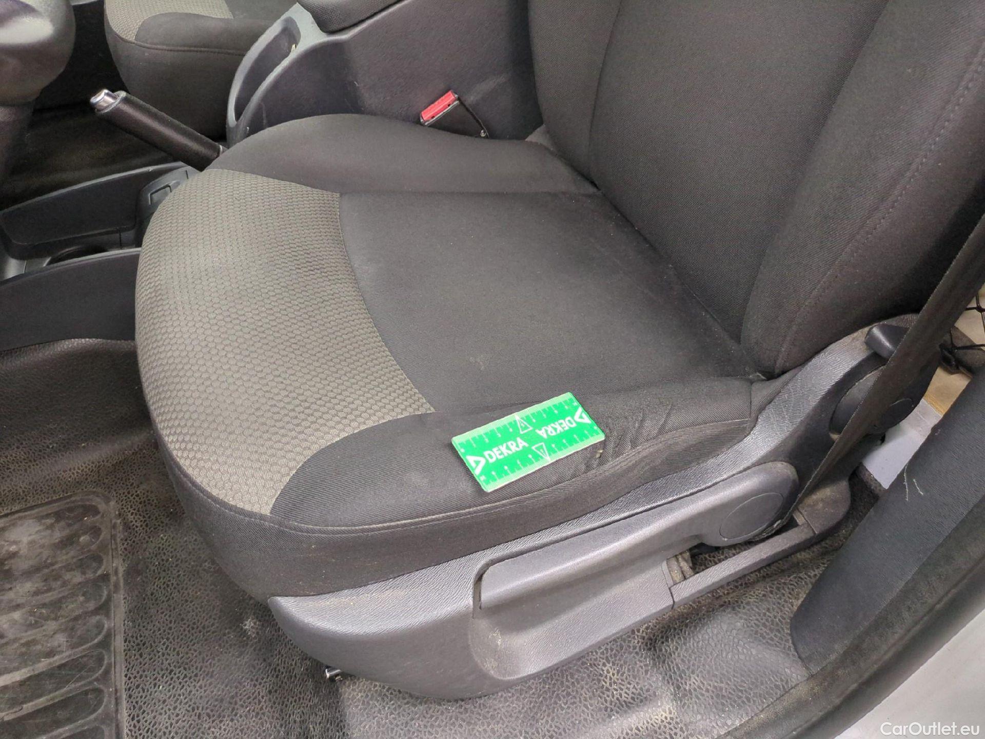  Renault  Kangoo  Express Grand Confort (L1) 1.5 dCi 90CV BVM5 E6 #17