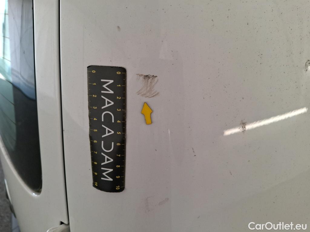  Volkswagen  Caddy  Fourgon/Break Van 1.6 TDI 75CV BVM5 E5 #22