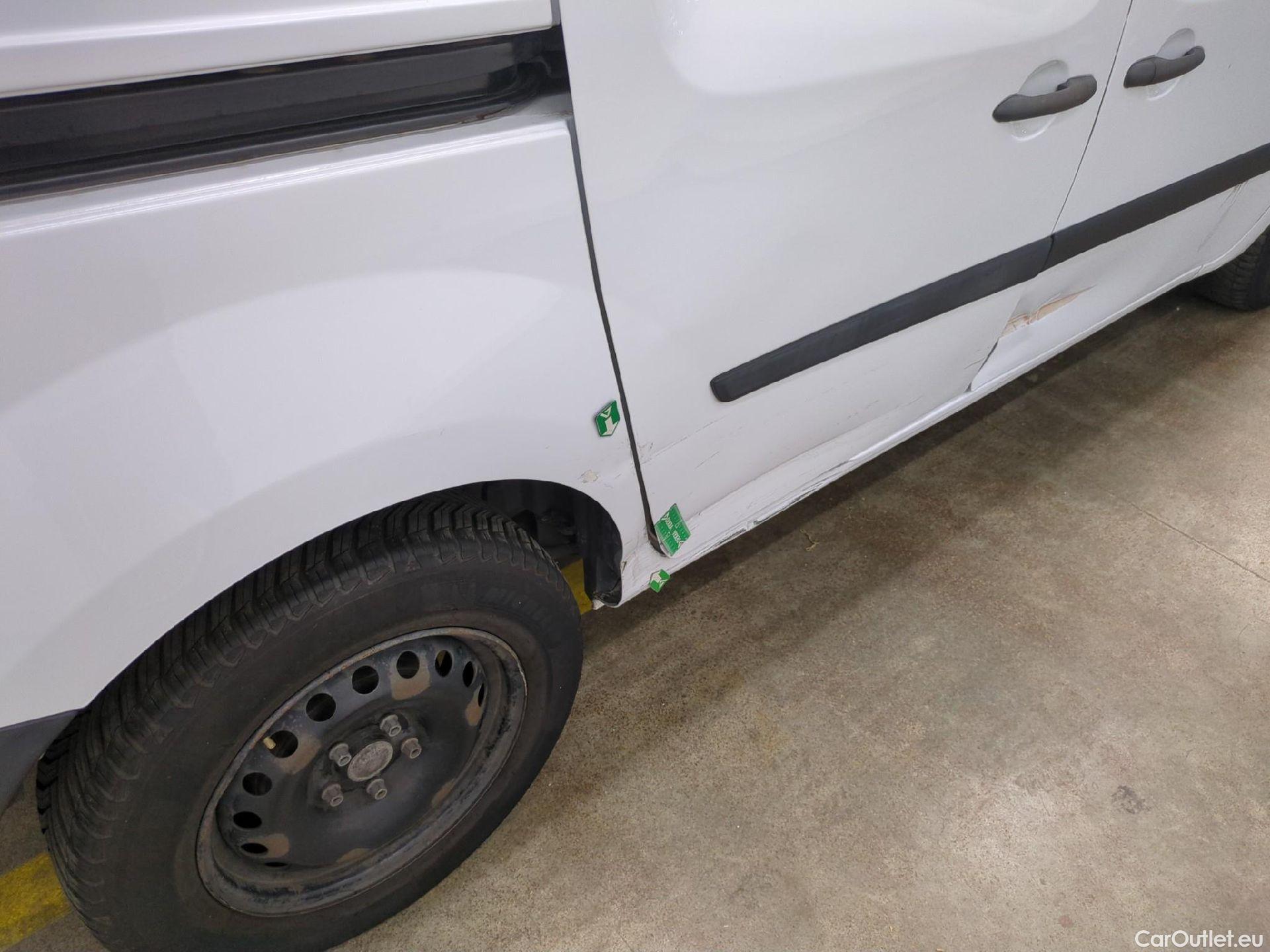 Renault  Kangoo  Express Grand Confort (L1) 1.5 dCi 90CV BVM5 E6 #42