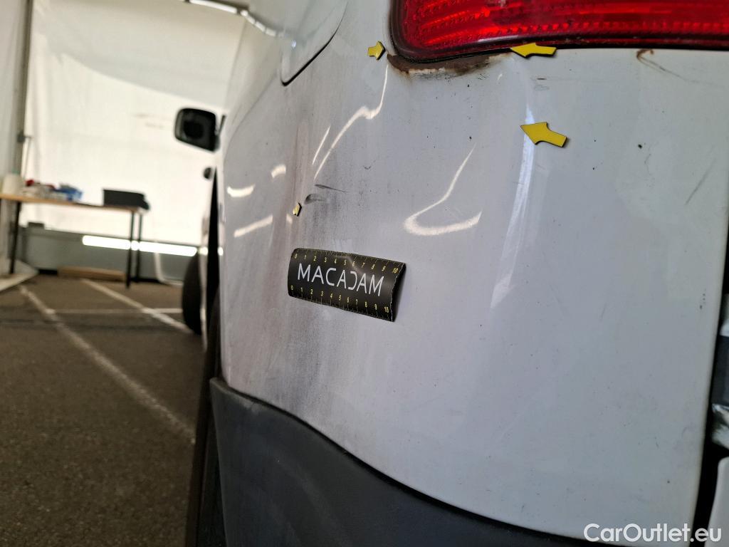  Volkswagen  Caddy  Fourgon/Break Van 1.6 TDI 75CV BVM5 E5 #15