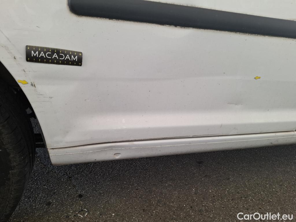  Volkswagen  Caddy  Fourgon/Break Van 1.6 TDI 75CV BVM5 E5 #9