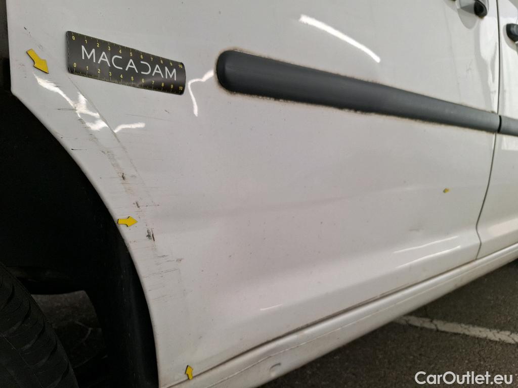  Volkswagen  Caddy  Fourgon/Break Van 1.6 TDI 75CV BVM5 E5 #2