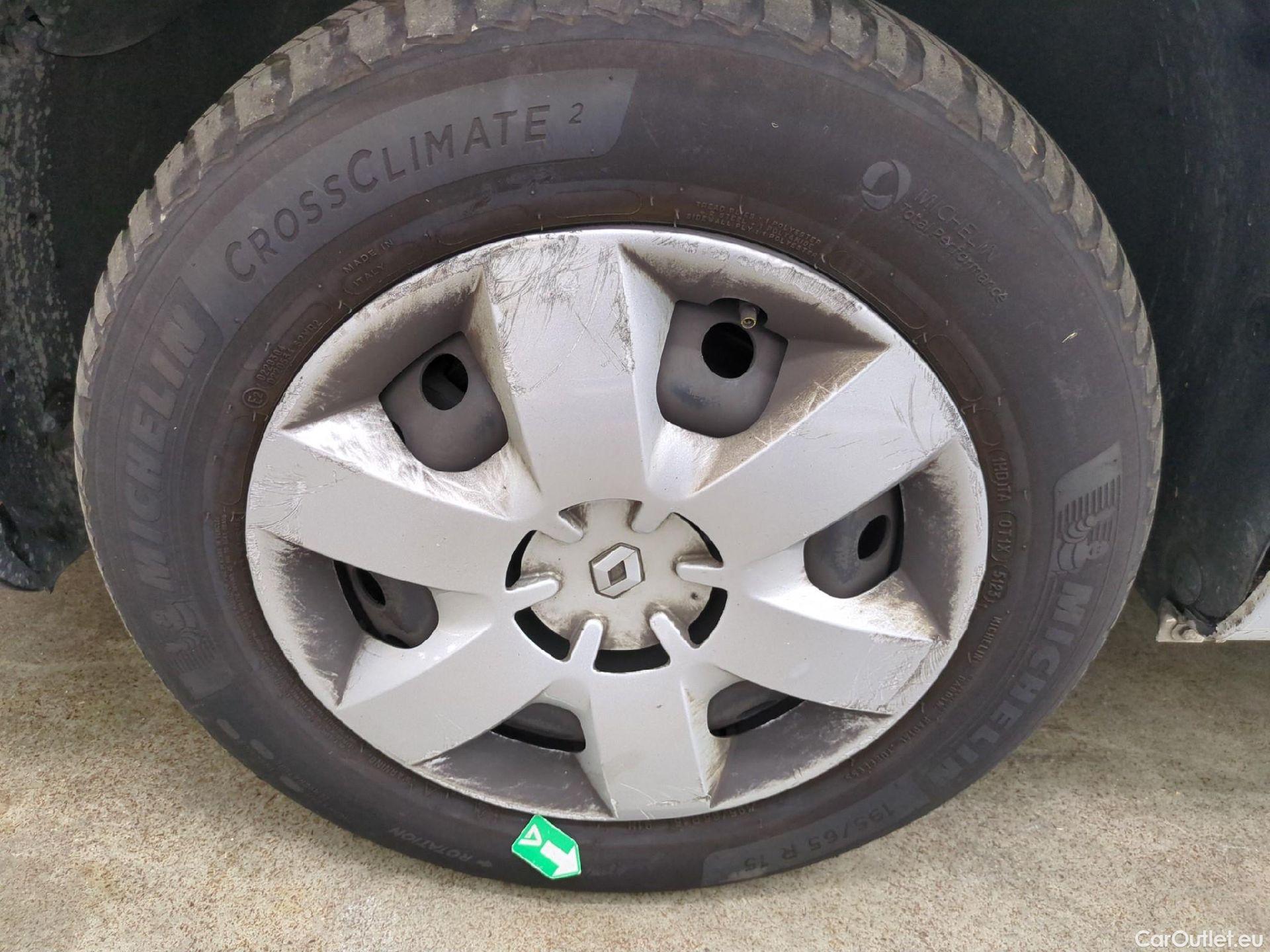  Renault  Kangoo  Express Grand Confort (L1) 1.5 dCi 90CV BVM5 E6 #27