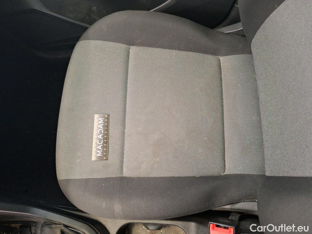  Volkswagen  Caddy VOLKSWAGEN  Van VU 4p Fourgonnette 20 TDI 75 Business Line #39