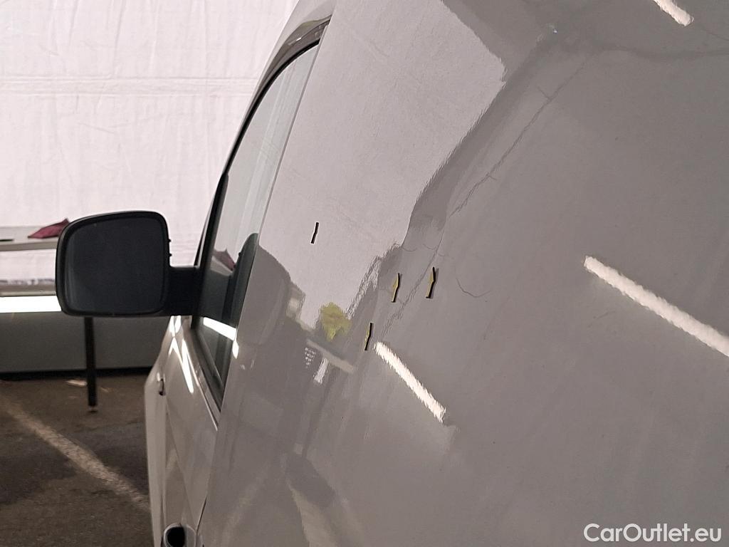  Volkswagen  Caddy VOLKSWAGEN  Van VU 4p Fourgonnette 20 TDI 75 Business Line #6