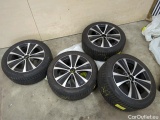  Mercedes  E-Klasse E -Klasse Lim. E 300 e 4Matic (213.054)Avantgarde 2.0 235KW AT9 E6d #9