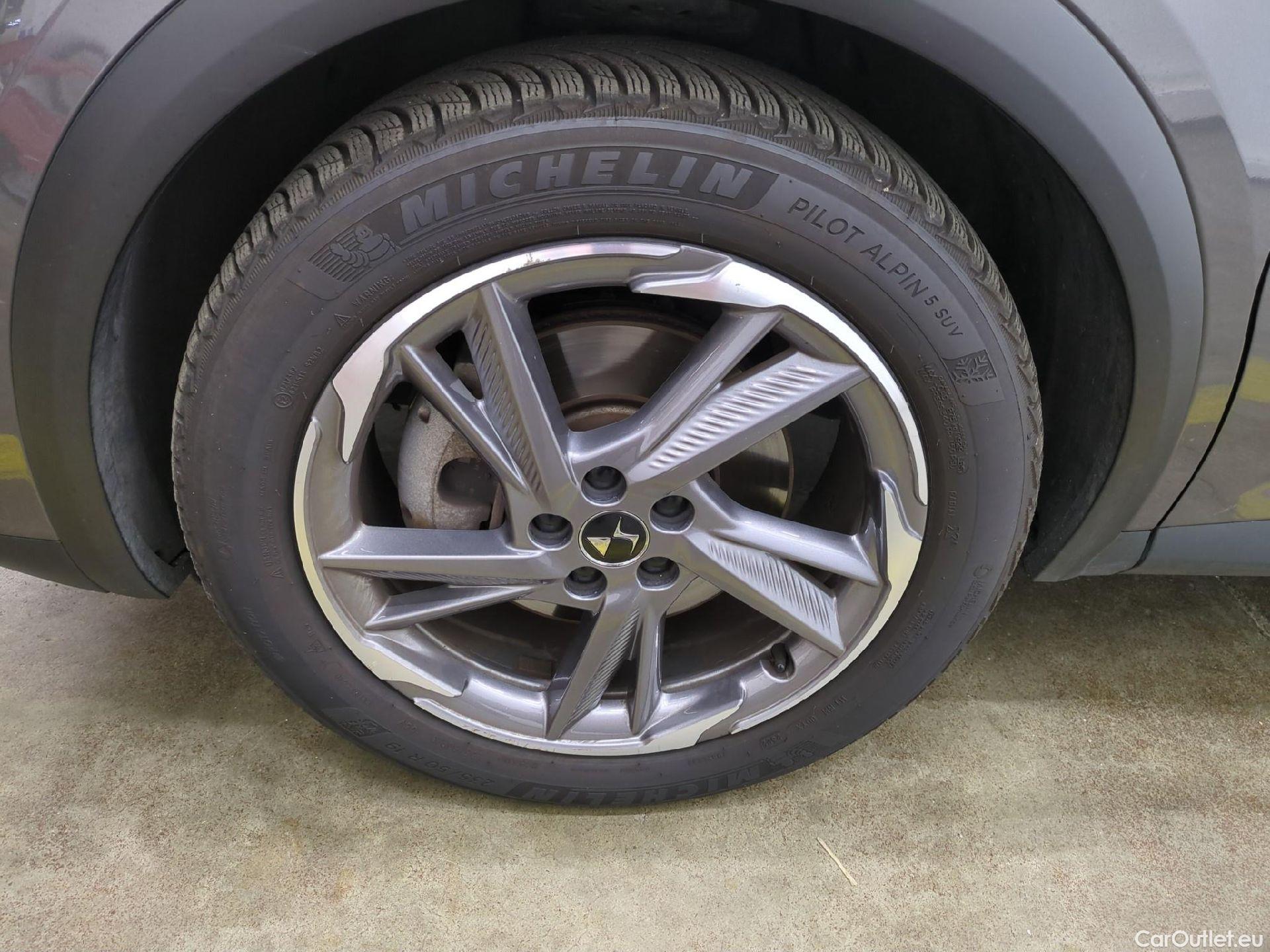  DS  DS7 7 Crossback E-Tense 4x4 Business 1.6 300CV BVA8 E6d #1