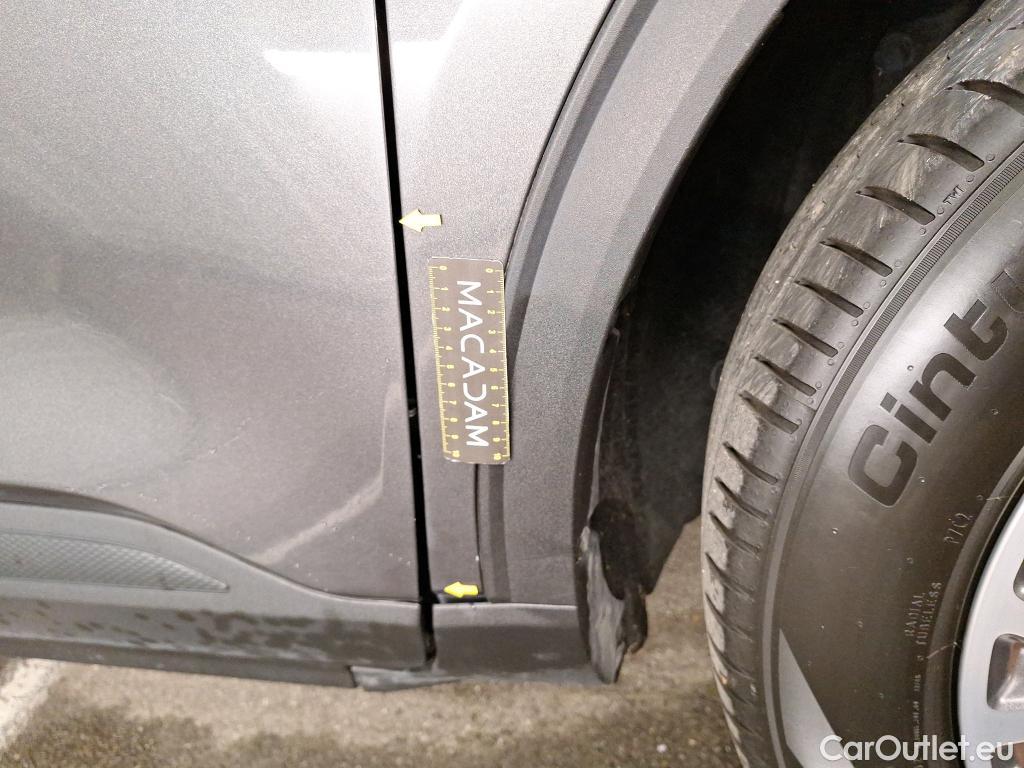  Ford  Kuga  Titanium Plug-In Hybrid 2.5 225CV BVA1 E6dT #57