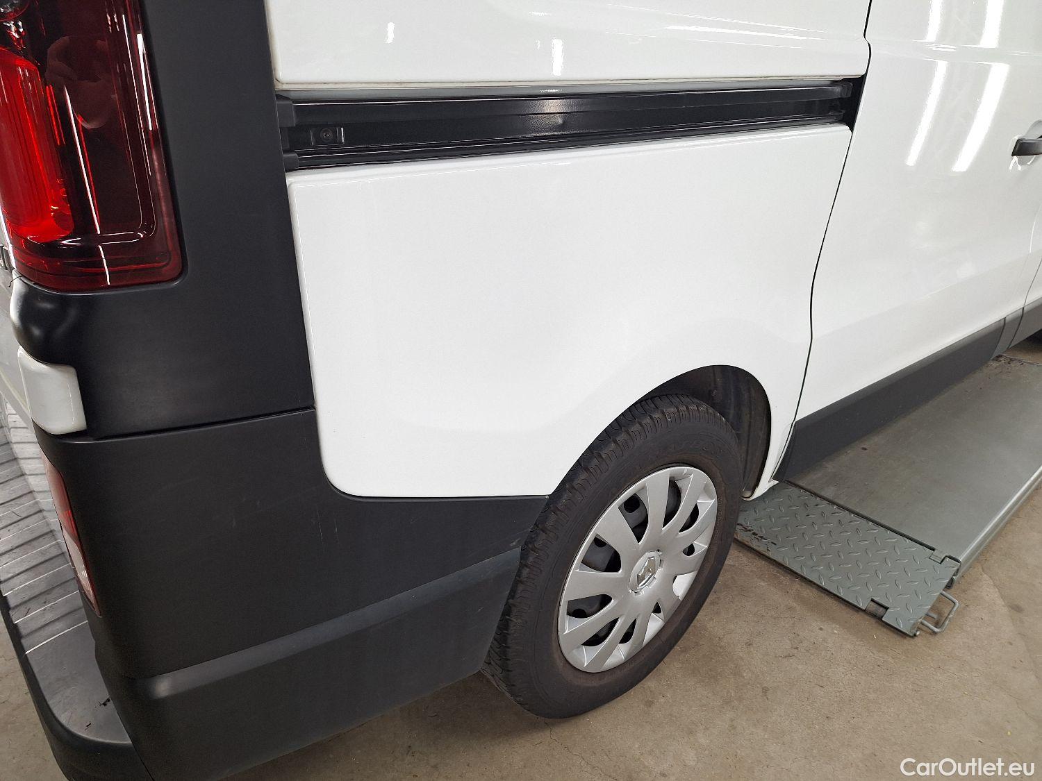 Renault  Trafic Renault, _ '14, Renault  L1H1 dCi 95 Grand Confort 2.7T 4d #19