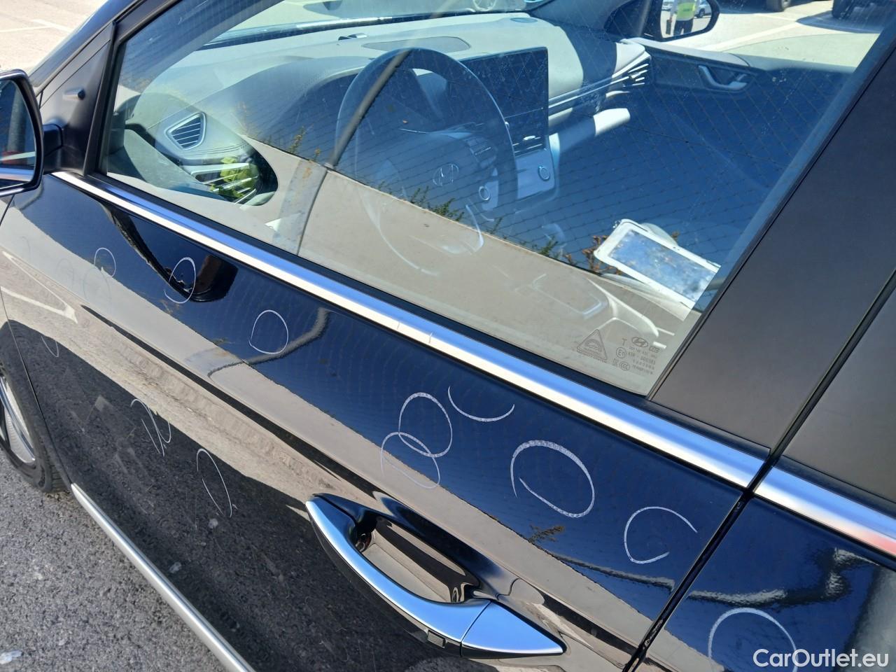 Hyundai   Ioniq HYUNDAI / 2019 / 5P / berlina con portón 1.6 GDI HEV Tecno DCT #35