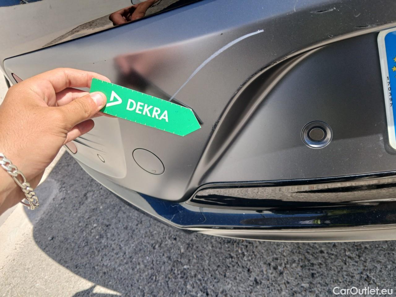  Hyundai   Ioniq HYUNDAI / 2019 / 5P / berlina con portón 1.6 GDI HEV Tecno DCT #25