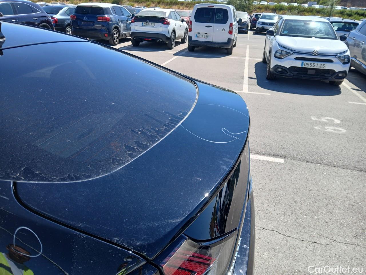  Hyundai   Ioniq HYUNDAI / 2019 / 5P / berlina con portón 1.6 GDI HEV Tecno DCT #28