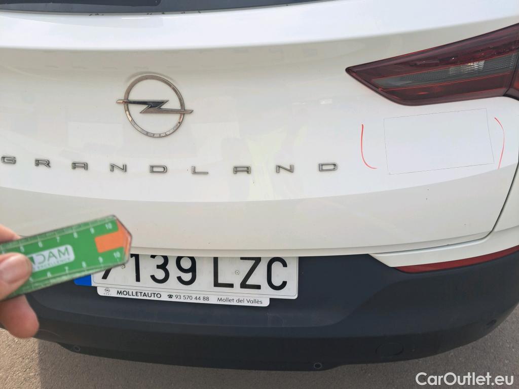  Opel   Grandland X OPEL Grandland / 2021 / 5P / todoterreno 1.5 CDTi Business Edition Auto #11