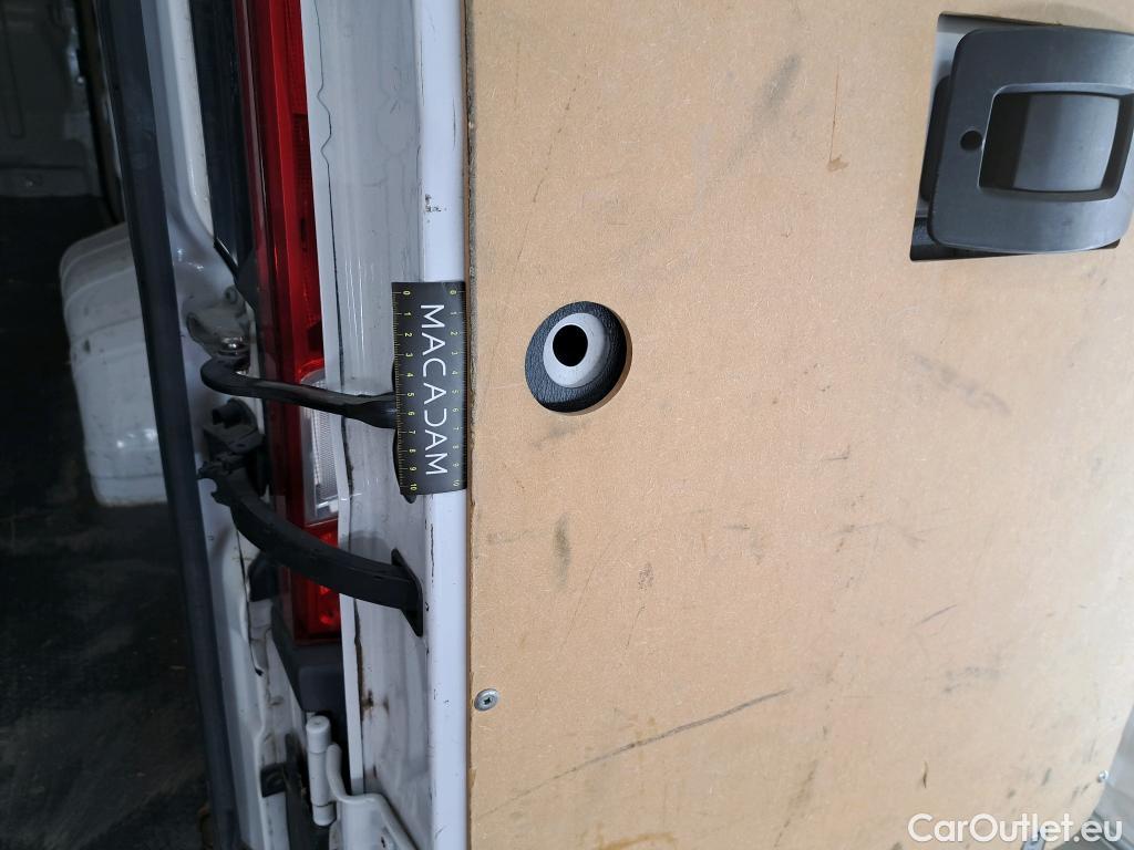  Fiat  Ducato FIAT   2014  4P  Fourgon tôlé Maxi 3 5 XL H2 2 3 Mjet 140 Pack Pro Nav #30