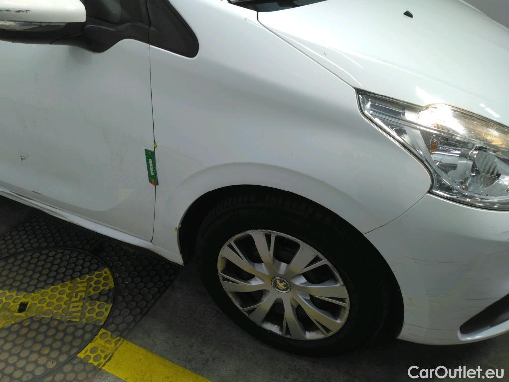  Peugeot  208  Affaire Premium Pack 1.5 HDi 100CV BVM5 E6dT #38