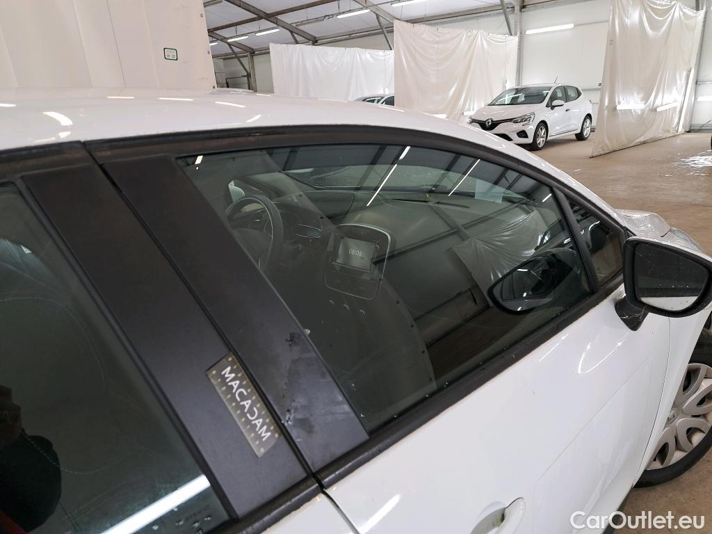 Renault  Clio RENAULT  Société VU 5p Berline Air Medianav Energy dCi 75 E6C #26