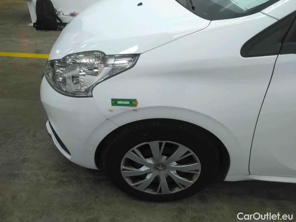  Peugeot  208  Affaire Premium Pack 1.5 HDi 100CV BVM5 E6dT #44