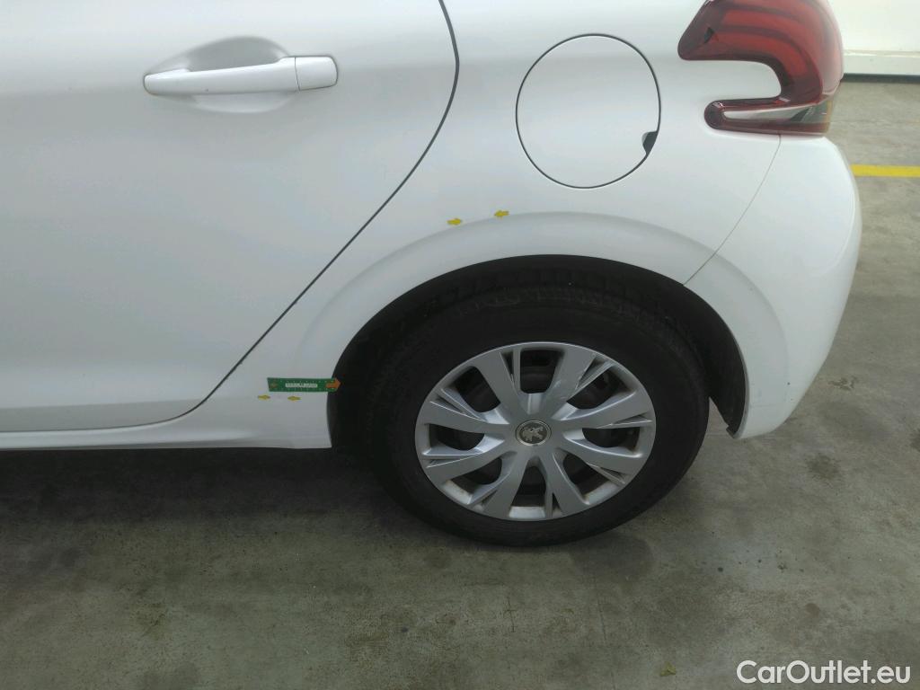  Peugeot  208  Affaire Premium Pack 1.5 HDi 100CV BVM5 E6dT #100