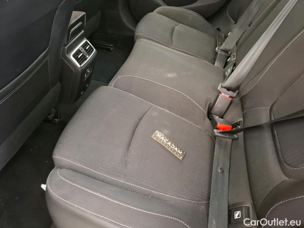  Renault  Megane  IV Berline 5 ptes. Business 1.5 dCi 115CV BVA7 E6d #24