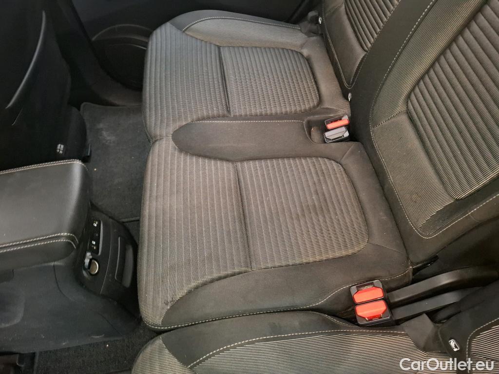  Renault  Scenic RENAULT Scénic / 2016 / 5P / monospace Business Blue dCi 120 EDC #16