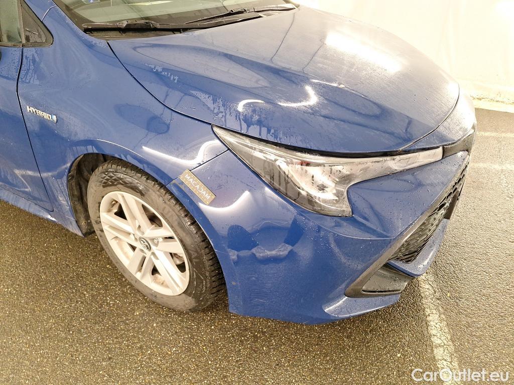  Toyota  Corolla TOYOTA  / 2018 / 5P / Berline Hybride 122h Dynamic Business #1