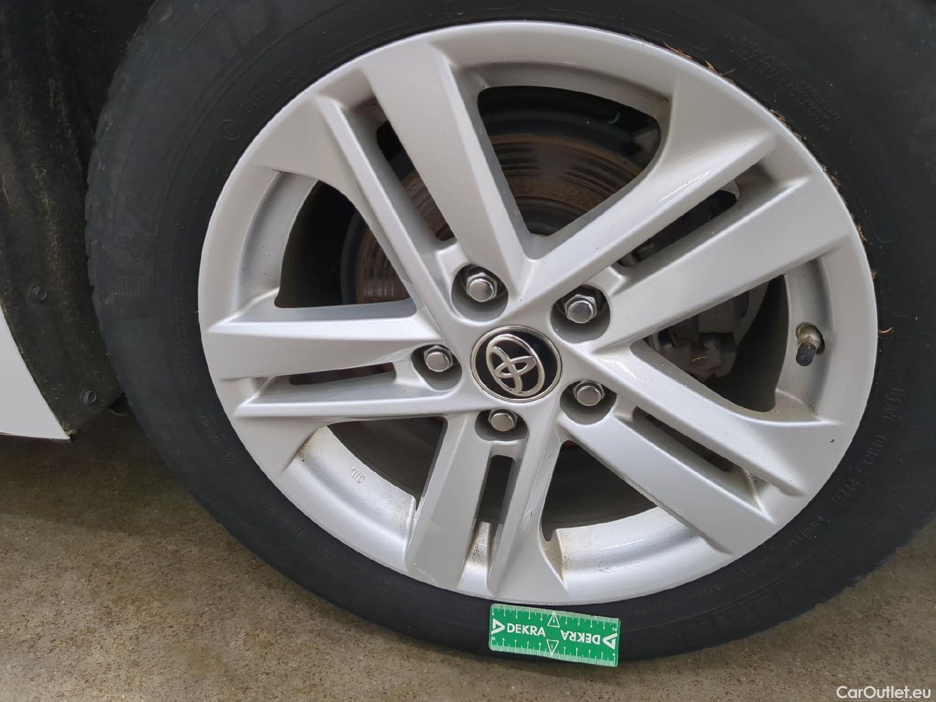  Toyota  Corolla TOYOTA  Touring Sports / 2018 / 5P / Break Hybride 122h Dynamic Business Stage Acad TVU #12