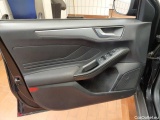  Ford  Focus Turnier 1.5 EcoBlue Start-Stopp-System Aut. COOL&CONNECT Automatic Diesel  16 #18
