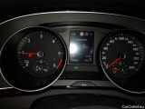  Volkswagen  Passat Variant 2.0 TDI SCR DSG Business Automatic Diesel  38 #27
