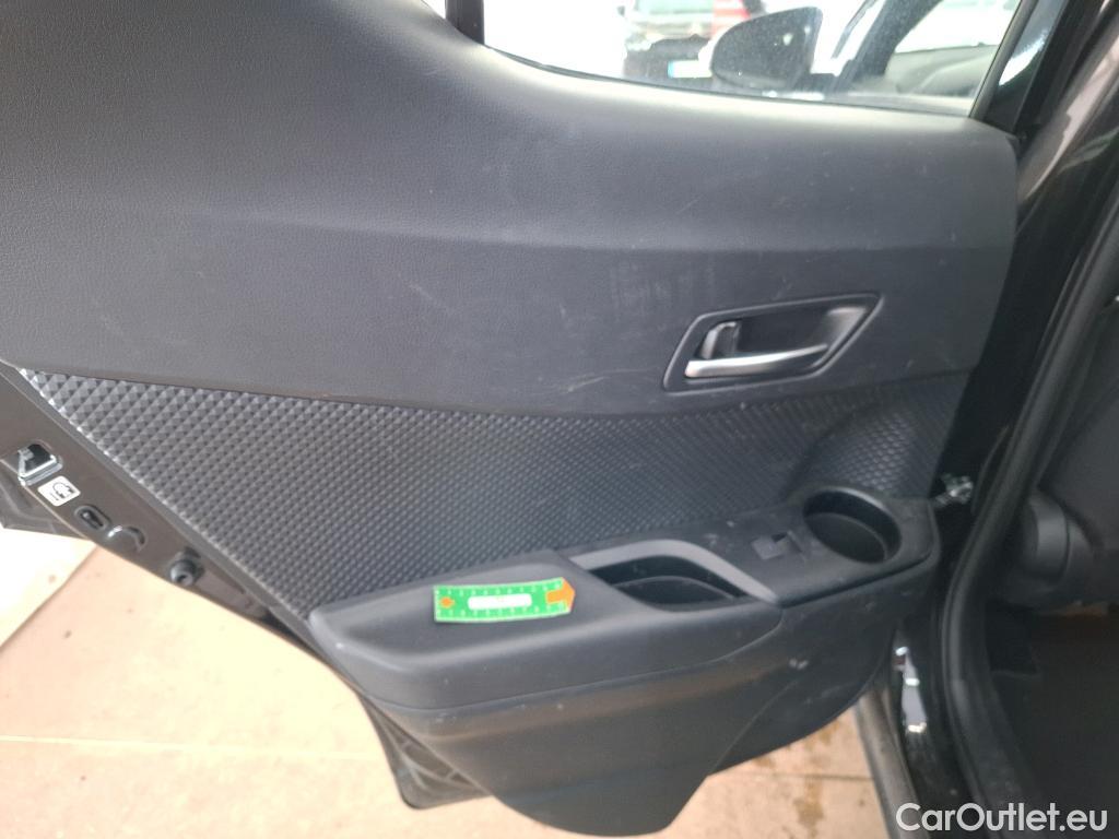  Toyota  C-HR TOYOTA  / 2016 / 5P / SUV 2.0 Hybride 184 Dynamic Business Beyond #5