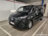 Ford  Transit  Custom 300L 2.0TD /100Kw A8 FWD Limited 100kW/136pk  4D/P Auto-8 - CO2 indicatief 