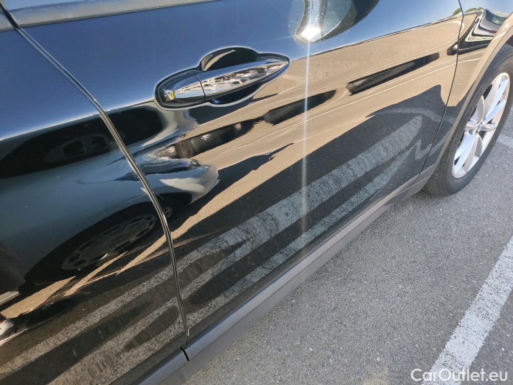  Bmw  X1 BMW  / 2019 / 5P / todoterreno xDrive18d #3