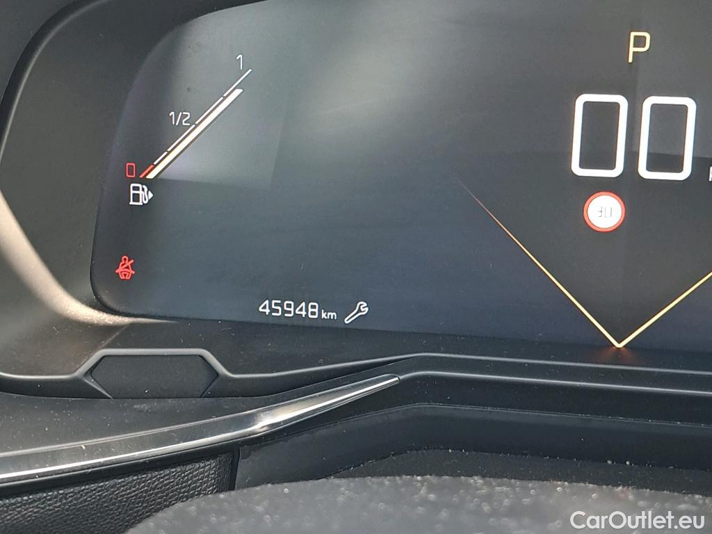  DS  DS7 DS DS 7 Crossback / 2017 / 5P / todoterreno BlueHDi DE 96kW (130CV) Auto. CHIC (AC) #20
