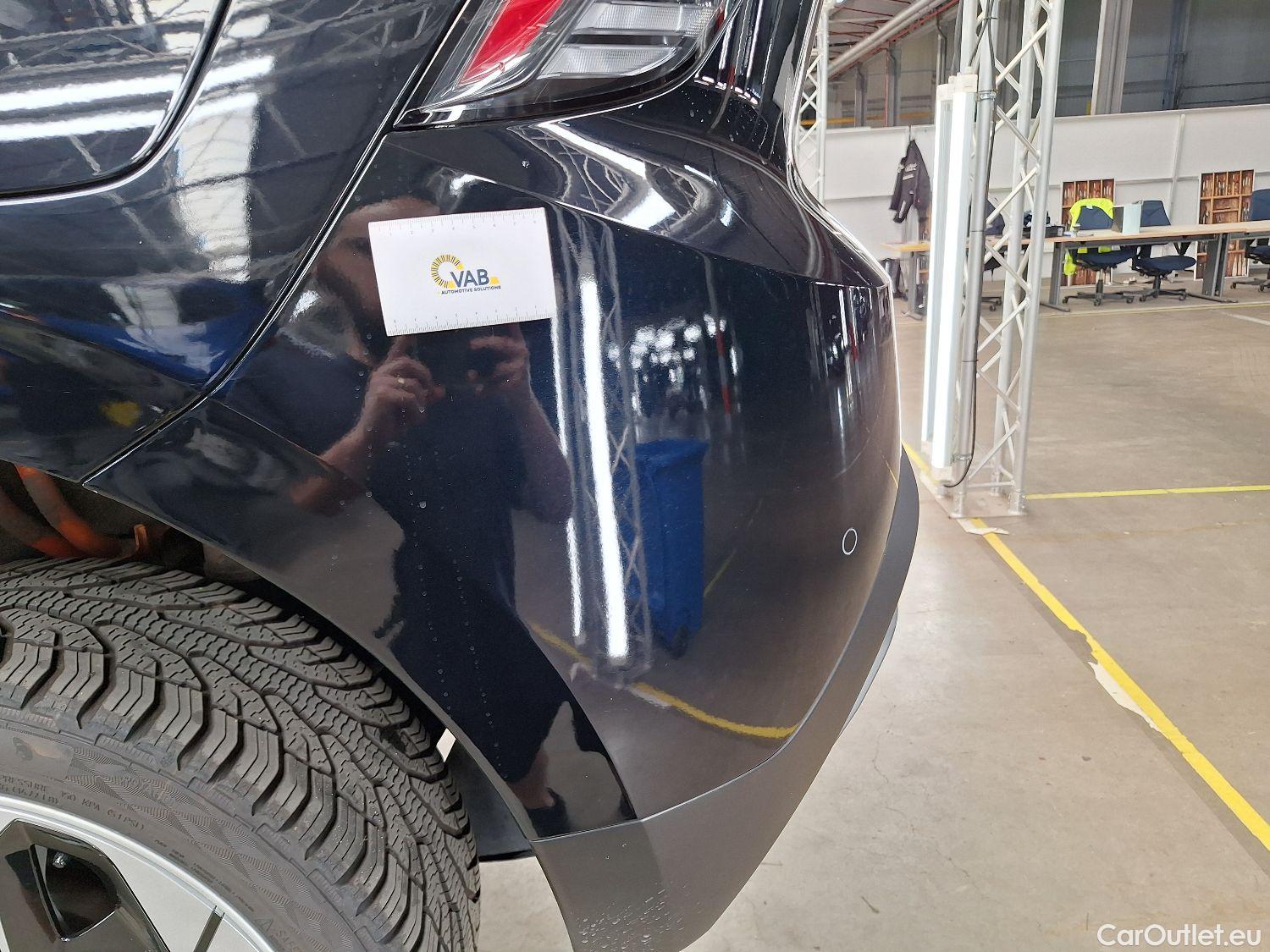  MG  4 MG, MG_ '22 BEV, MG  6 kWh Luxury 5d #6