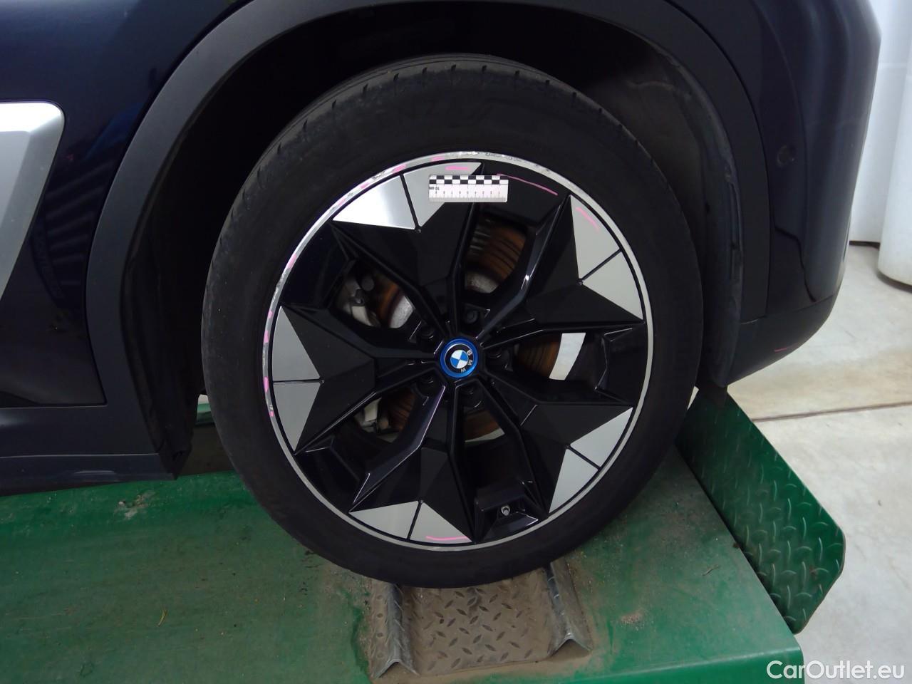 Bmw  iX3  80kWh Charged Plus Aut #61