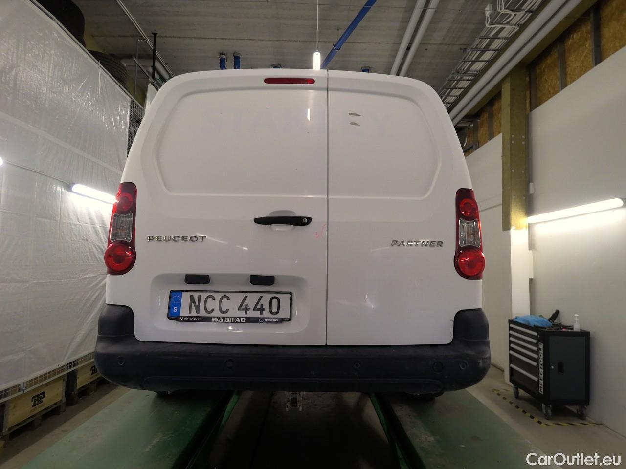  Peugeot  Partner  HDI 100 L2 Pro #19