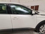  Peugeot  5008 PEUGEOT  / 2017 / 5P / SUV BLUEHDI 130 BUSINESS EAT8 S/S AUT. #39