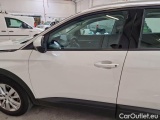  Peugeot  5008 PEUGEOT  / 2017 / 5P / SUV BLUEHDI 130 BUSINESS EAT8 S/S AUT. #64