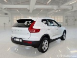  Volvo  XC 40 VOLVO XC40 / 2017 / 5P / SUV T2 MOMENTUM PRO #2