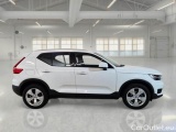  Volvo  XC 40 VOLVO XC40 / 2017 / 5P / SUV T2 MOMENTUM PRO #7