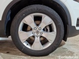  Volvo  XC 40 VOLVO XC40 / 2017 / 5P / SUV T2 MOMENTUM PRO #17