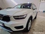  Volvo  XC 40 VOLVO XC40 / 2017 / 5P / SUV T2 MOMENTUM PRO #26