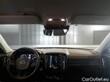  Volvo  XC 40 VOLVO XC40 / 2017 / 5P / SUV T2 MOMENTUM CORE #3