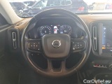  Volvo  XC 40 VOLVO XC40 / 2017 / 5P / SUV T2 MOMENTUM CORE #107